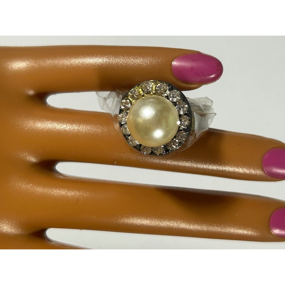 Vintage Style Faux Pearl Rhinestone Halo Statement Ring Silver Tone Adjustable